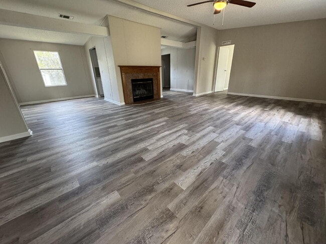 Photo - Newly renovated 3 bedroom 2 bath home with...