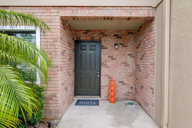 Photo - Cozy Move-in ready 2 Bed / 2.5 Bath Townho...