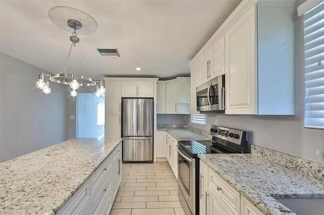 Photo - 3219 W Leroy St