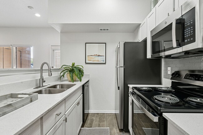 Photo - Hidden Ridge Apartments