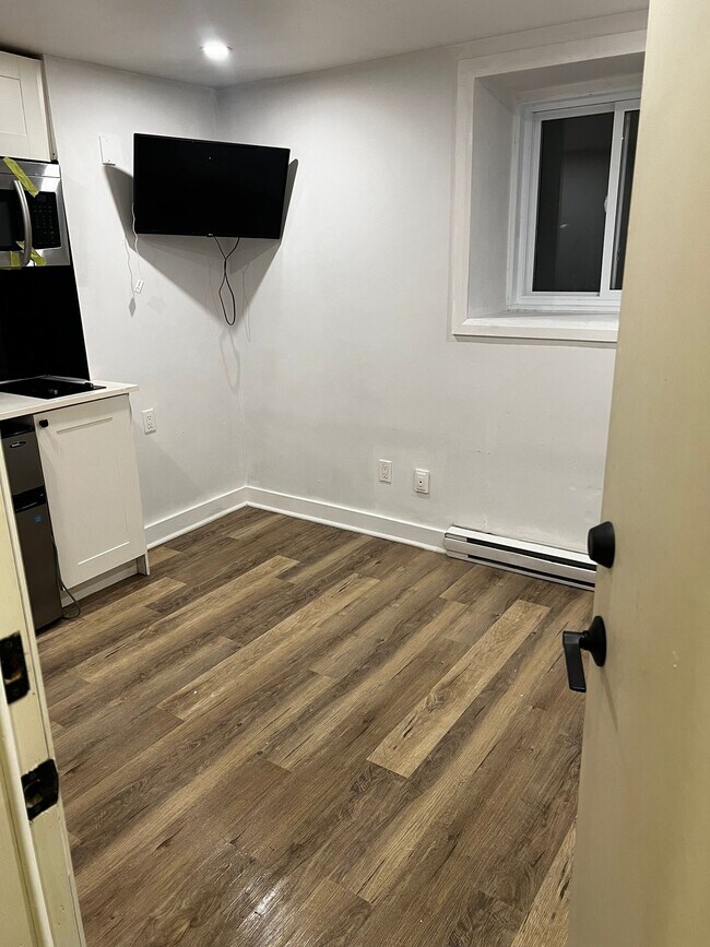 Photo - 1638 Rue Saint-Christophe Unit 2