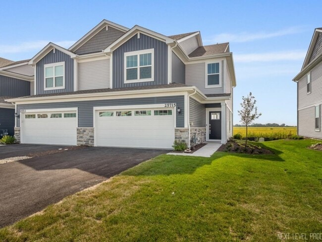 Building Photo - 25715 W Yorkshire Dr