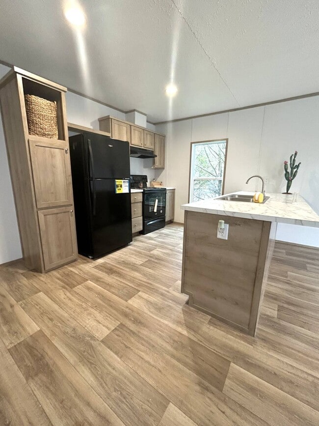 Photo - 575 Payne Creek Est