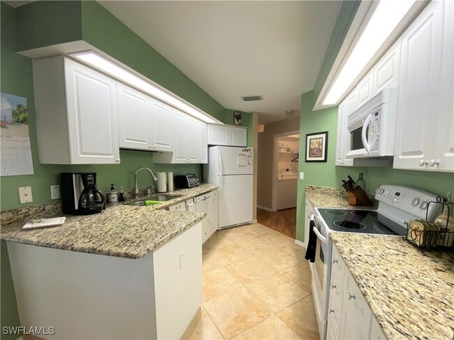 Building Photo - 3951 Windward Passage Cir Unit 102