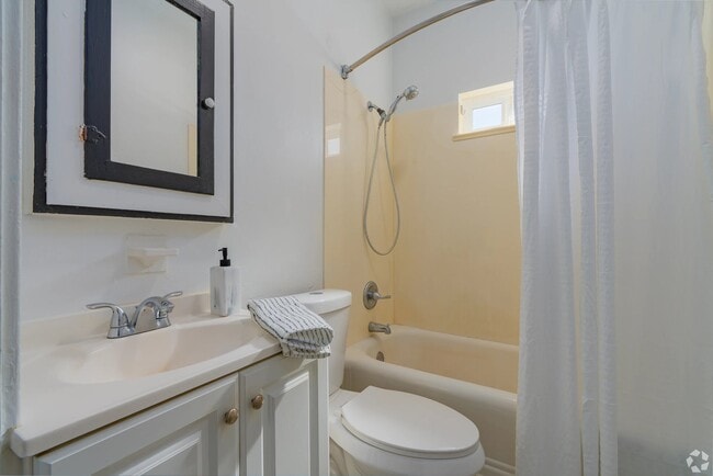 Photo - 127-135 Almond St Unit 135-1