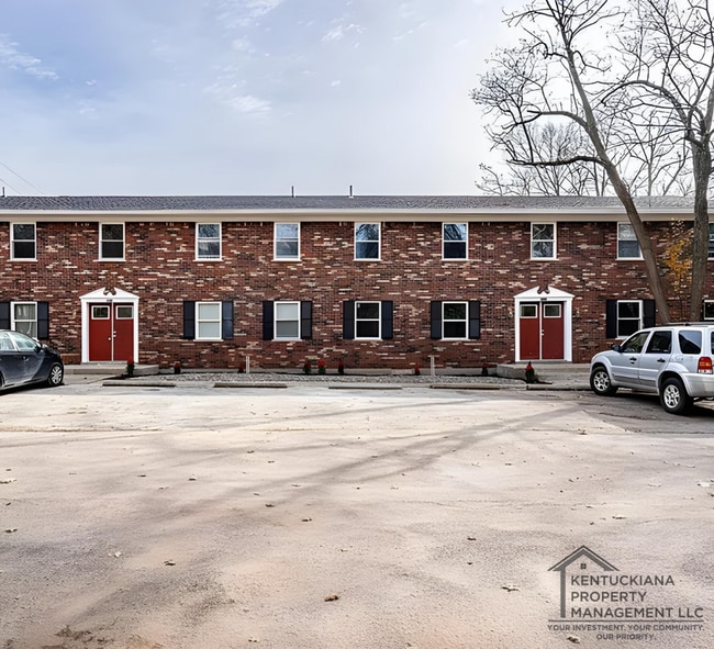 Building Photo - Renovated Spacious 2BR Apartments Near UofL & Churchill Downs! Unit 2514-4