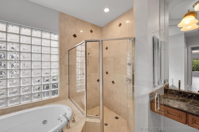 Photo - 16242 Rosecroft Terrace