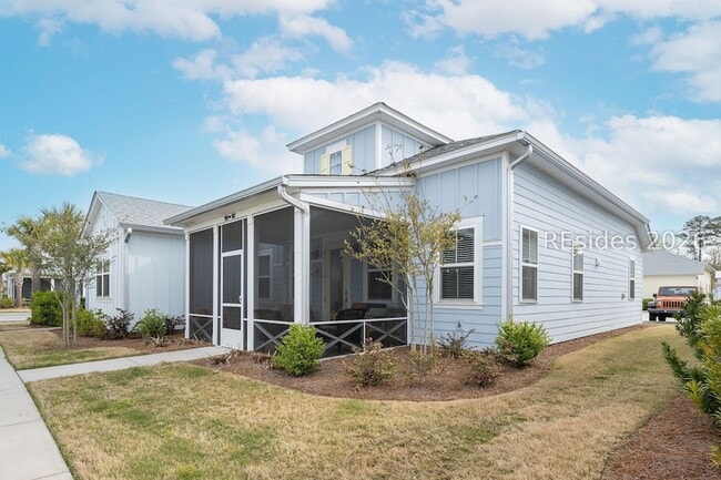 198 Sandbar Ln