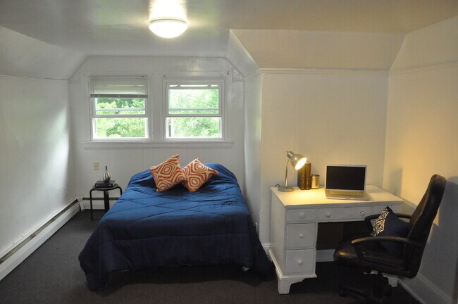 Photo - 116 Ferris Pl
