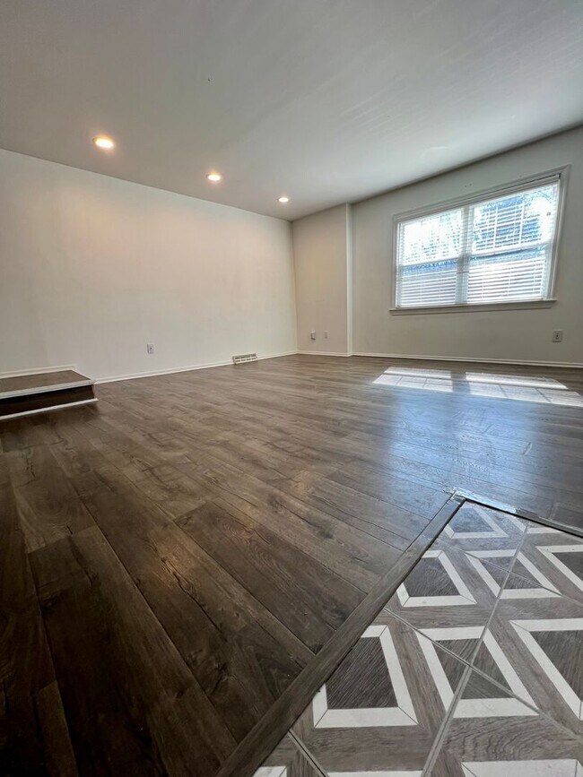 Photo - Gorgeous 3-Bedroom Home with Finished Basement in Havertown! Available NOW!