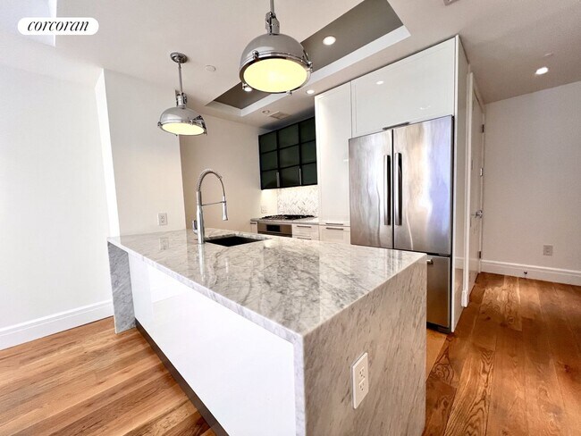 Photo - 47 Bridge St