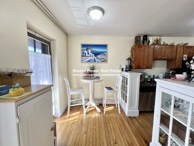 Building Photo - 100 Madison Ave Unit 3 Rental