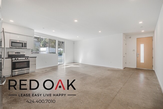 Photo - 2409 Griffith Park Blvd Unidad 201