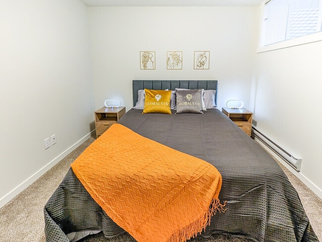 Photo - 317 Cranbrook Square SE Unit SI ID1346041P