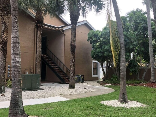 Photo - 10670 SW 156th Pl Unit 309