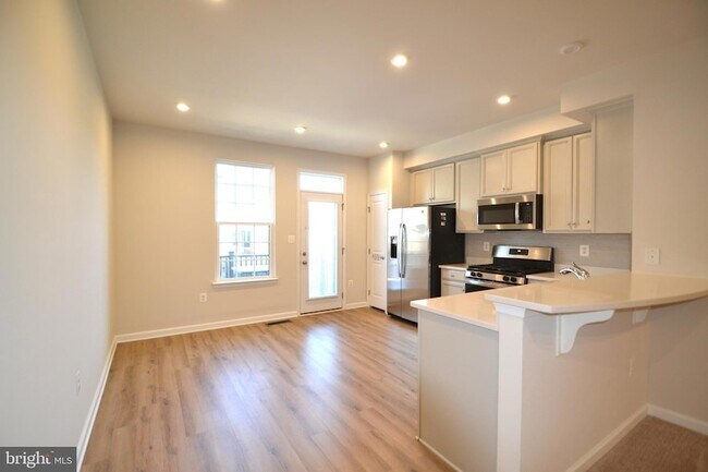 Photo - 1318 Trestle Dr
