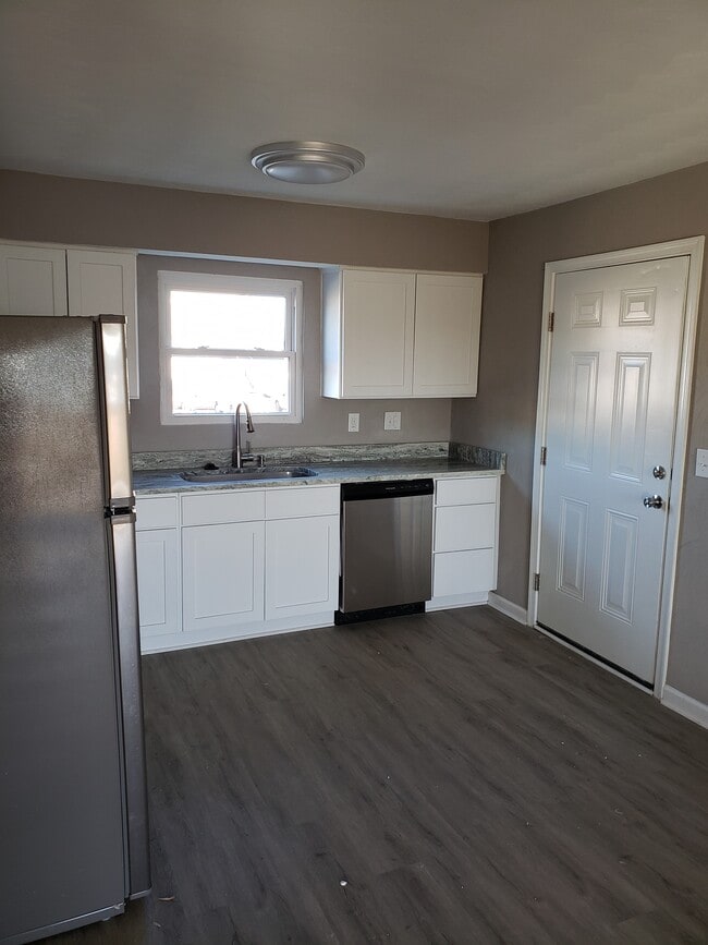 Photo - 9517 5th Bay St #B Unidad 9517 5th Bay #B