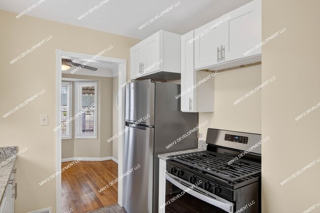 Photo - Charming 3-bedroom Bungalow with Brand-New Kitchen in Warren!