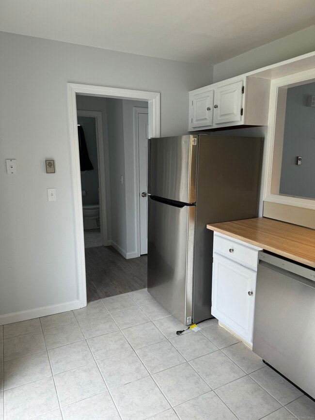 Photo - 14 Plymouth Ct Unit 14