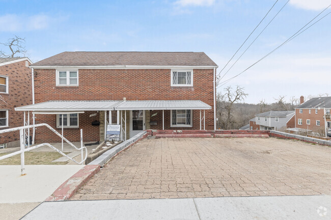 Building Photo - 3211 Glendale Ave Rental