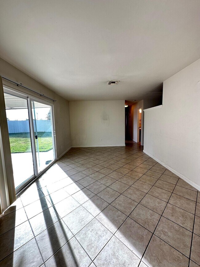 Photo - 7267 Gatewood Ln