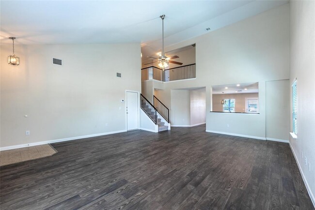 Photo - 710 Mitchell Dr