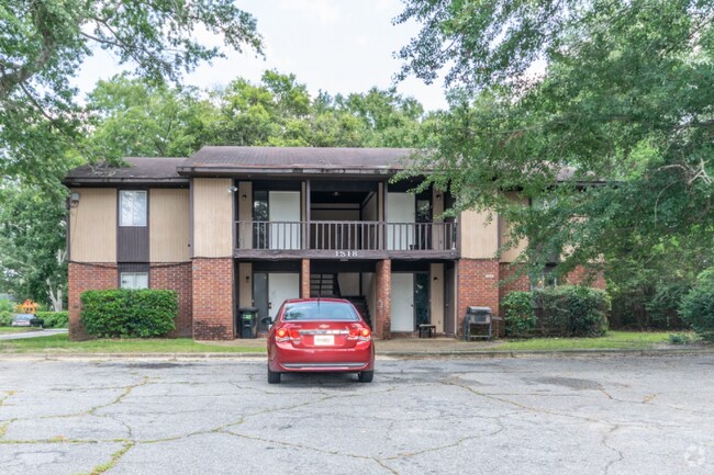 Building Photo - 1824-2020 Sheffield Dr Rental