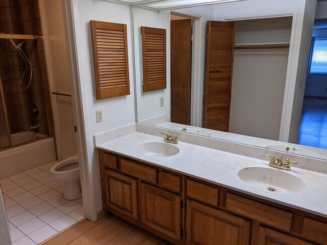 Photo - 3715 Terstena Pl Unit 207