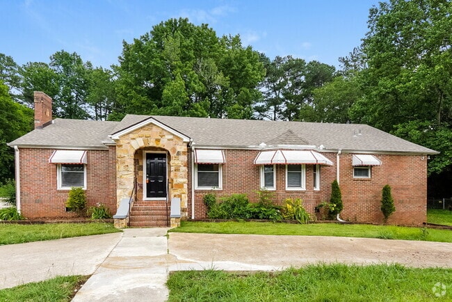 Building Photo - 1401 Cherry Ave Rental