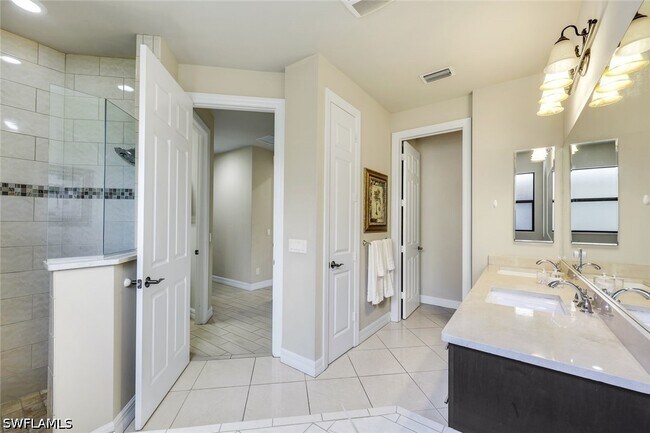 Photo - 1243 Briarwood Ct