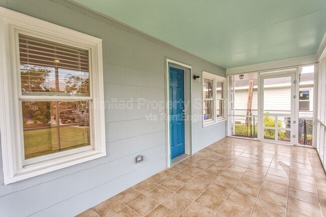 Photo - 1608 Bonito Ln