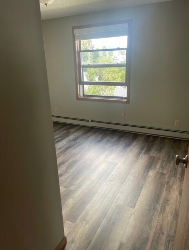1810 1st Ave S Unidad 4plex