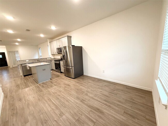 Photo - 1348 Bright Hl Dr