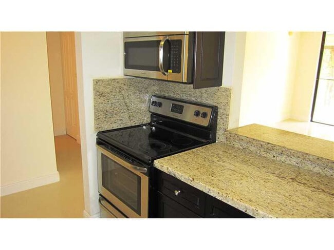 Photo - 14201 SW 88th St Unit 409D