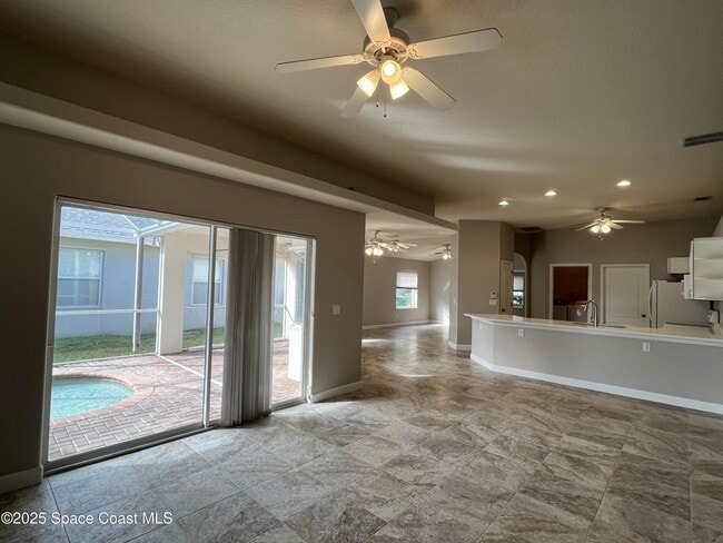 Photo - 5110 Somerville Dr