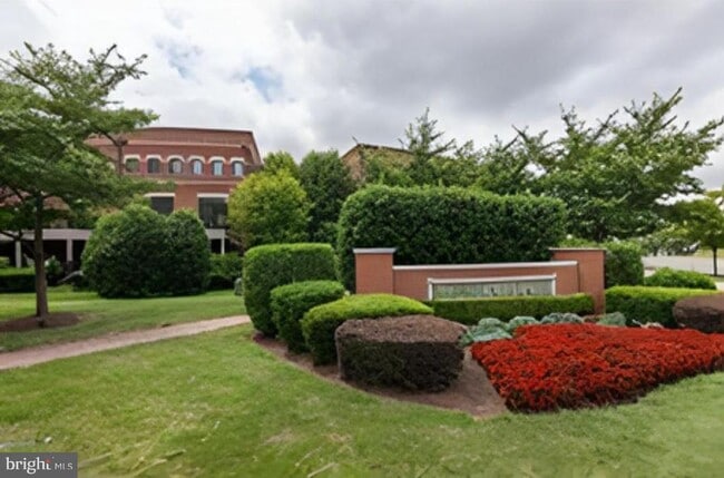 Building Photo - 12132 Chancery Station Cir