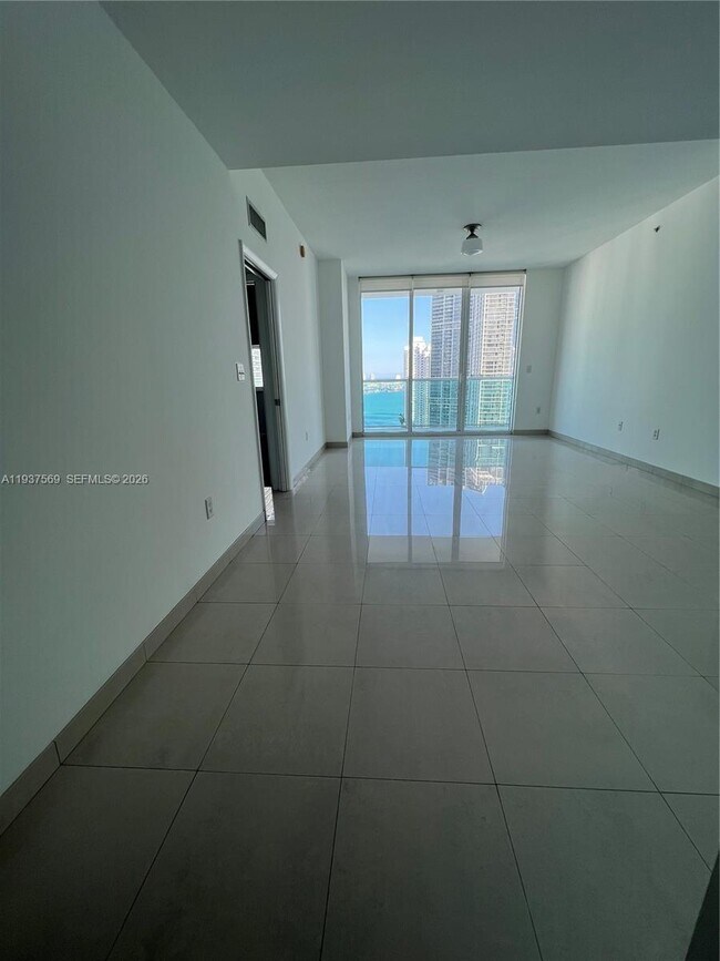 Photo - 31 SE 5th St Unit 3308