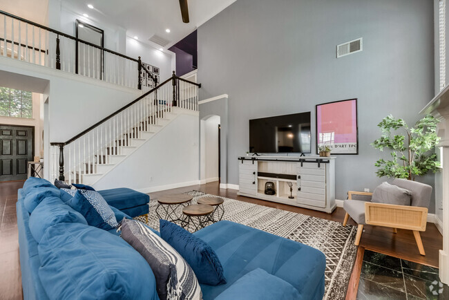 Building Photo - 1529 Arrowhead Ln Unit ID1019534P Rental
