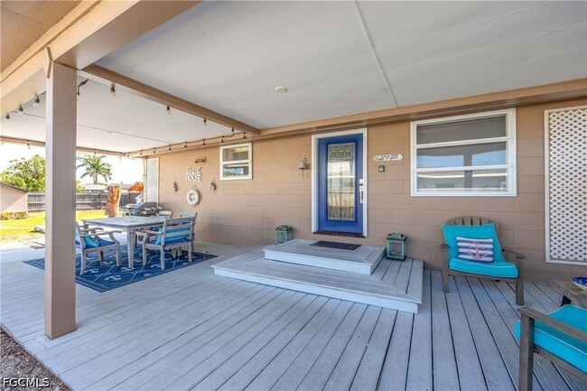 Photo - 547 101st Ave N