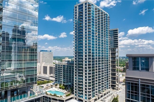 Photo - 400 W Peachtree St NW Condo Unit 3405