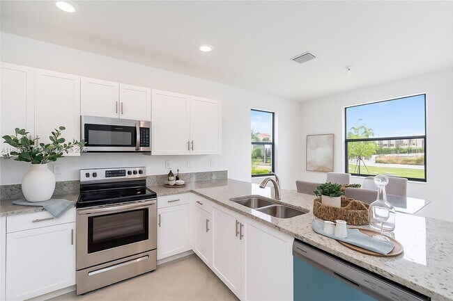 Photo - 244 NE 210th Way