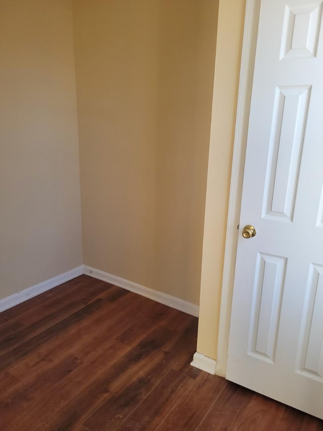 Baby's bedroom - 422 S 7th St Unit 2nd Floor