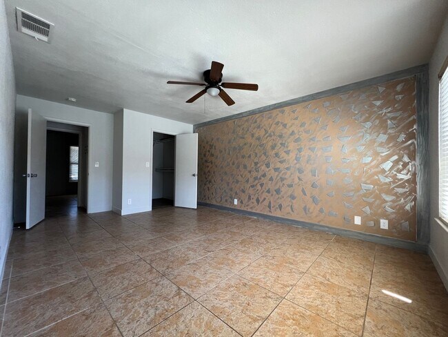 Photo - Spacious Single-Story 6-bed 3-bath Oasis with Private Pool and Spa in Spring Valley