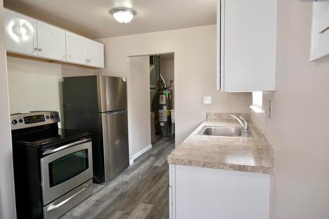 Photo - 20341 Rosedale St