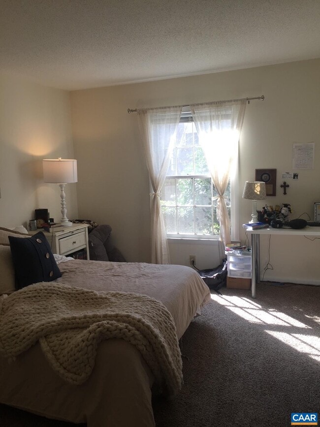 Photo - 2527 HYDRAULIC Rd Unit 56