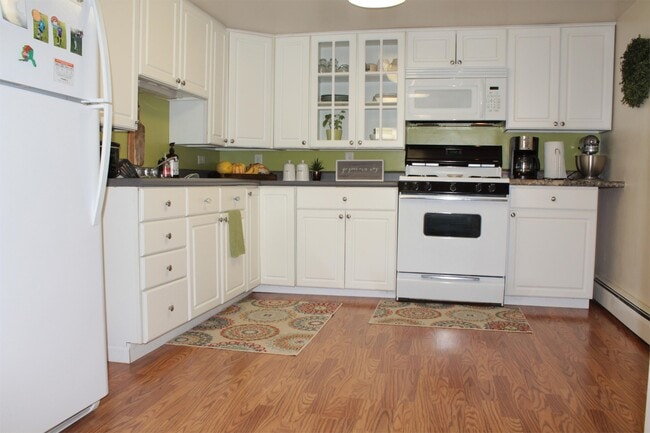 Photo - 1810 Longyear Ave