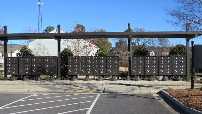 Photo - 1026 Paddington Dr