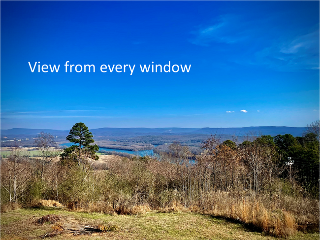 Building Photo - 650 Dogwood Trail