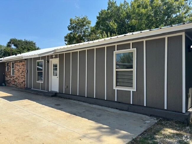 Building Photo - 8714 Quinn St Unit B Rental