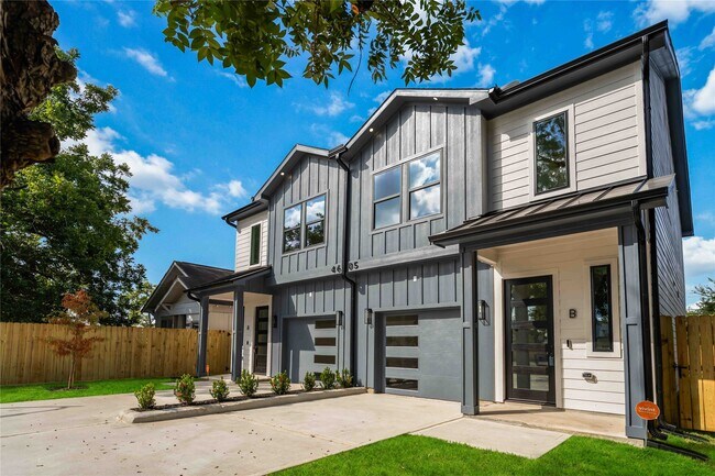 Photo - 4605 Siegel St